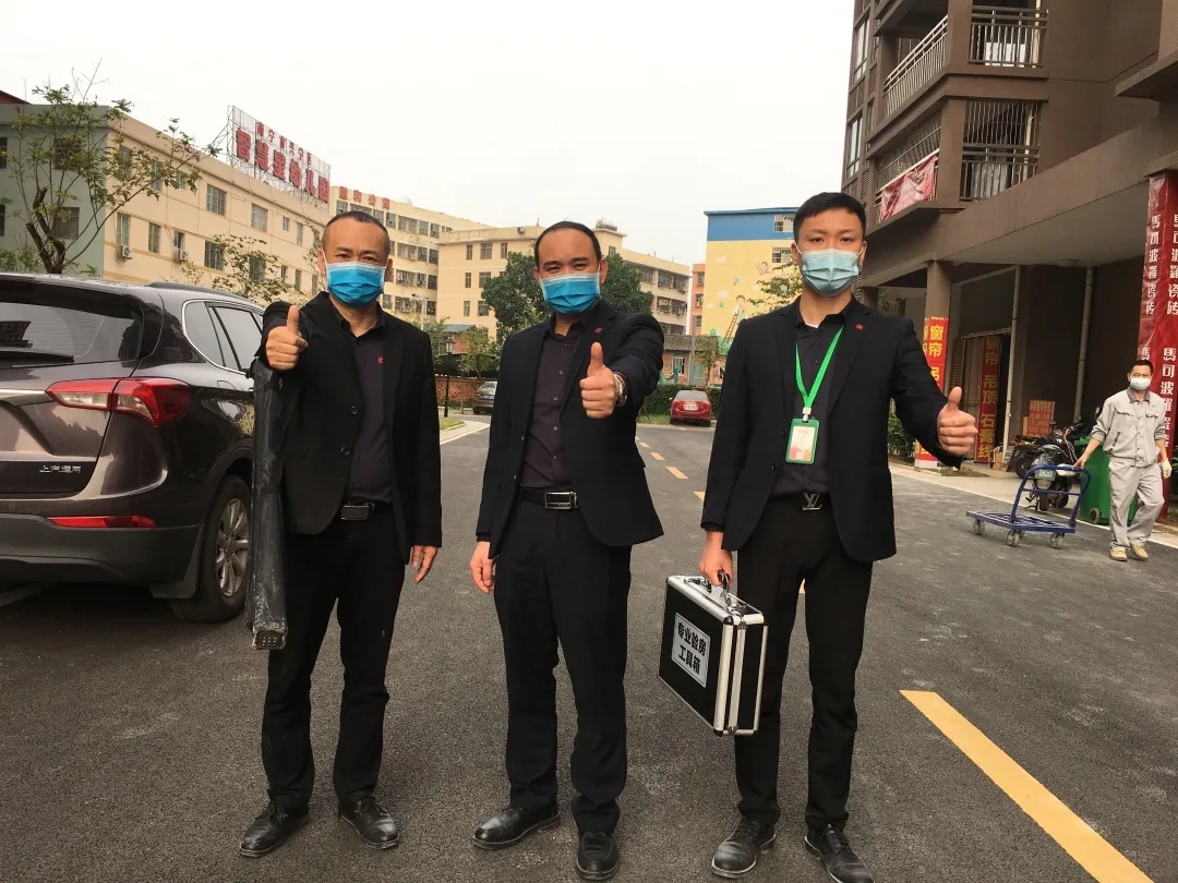 工地巡檢丨第四人民醫(yī)院職工住宅工地巡檢，為“最美逆行者”的新家護(hù)航！